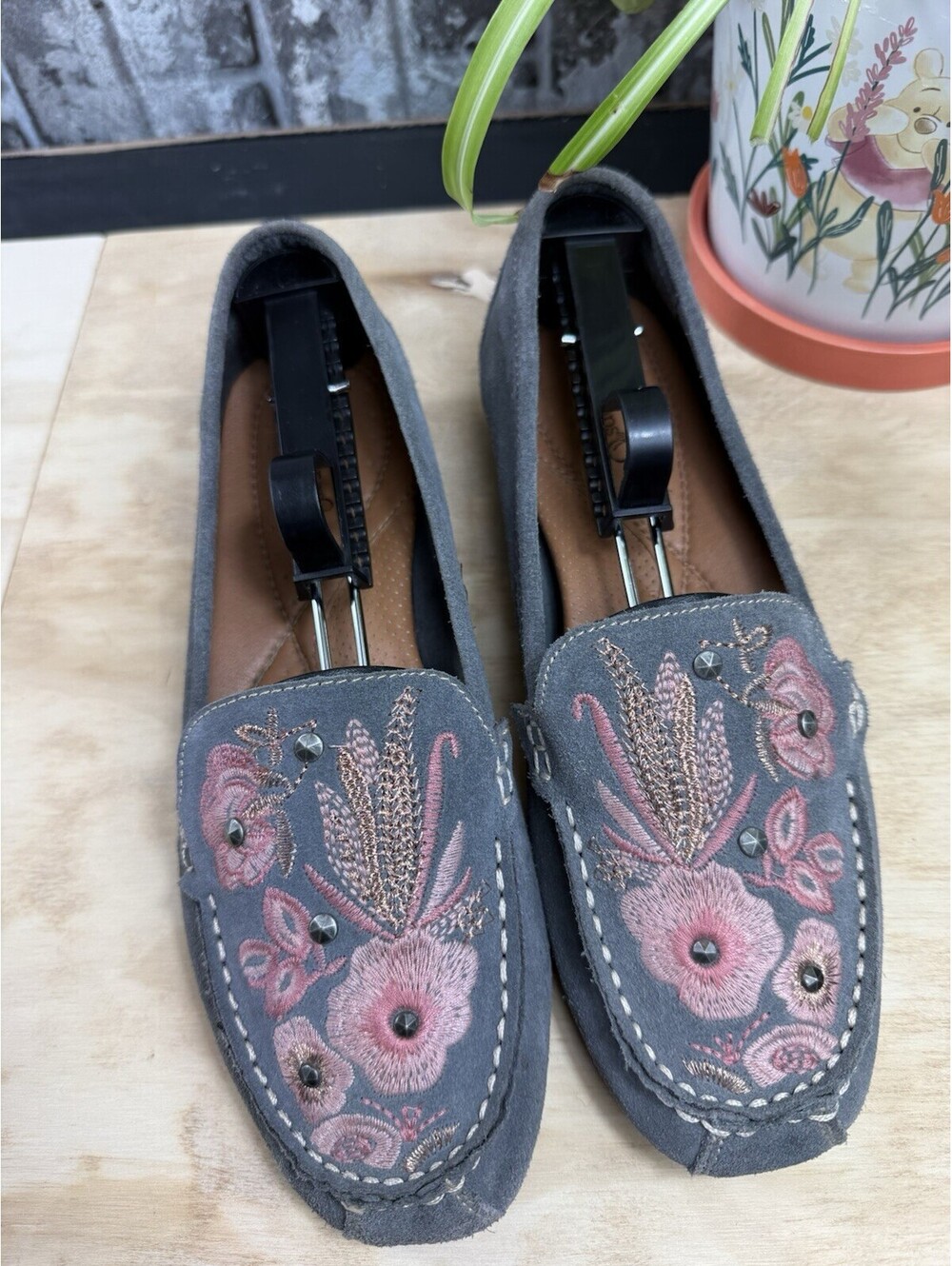 Baretraps Women’s Loafer Flats Slip-On Leather Round Toe Gray Pink Floral 9M